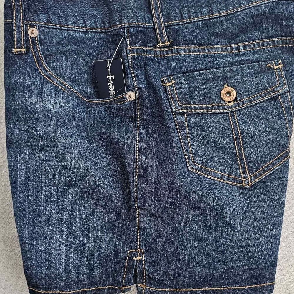 New Women's Blue Jean Shorts -  Size 4